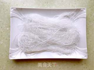 剁椒蒜蓉粉丝蒸丝瓜的做法步骤:5