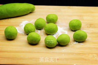 菠菜饺子的做法步骤:6