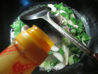 菜芯茭白猪肝羹的做法步骤：10