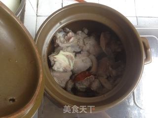 冬瓜薏米猪骨汤的做法步骤:6