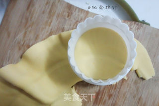 双色玫瑰花饺子的做法步骤:10