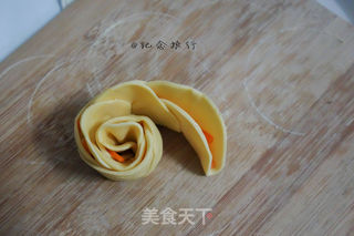 双色玫瑰花饺子的做法步骤:14