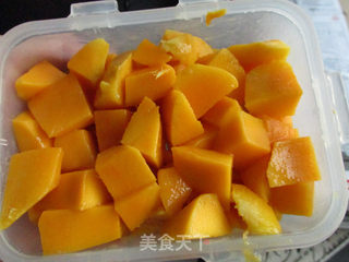 香蕉芒果冰激凌的做法步骤:3
