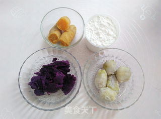 椰香三色芋圆的做法步骤:2