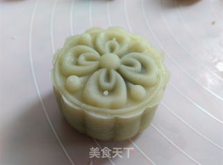 白玉冰皮月饼的做法步骤:11