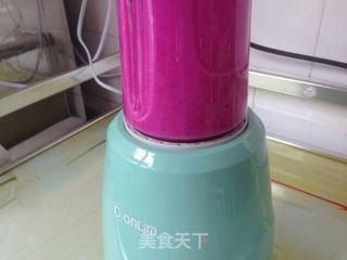 火龙果奶昔的做法步骤:7