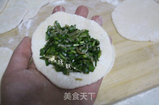 韭菜粉丝包子的做法步骤:13