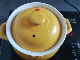 莲藕玉米猪脚汤的做法步骤:9