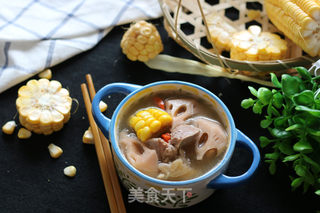 莲藕玉米猪脚汤的做法步骤:13