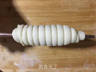 酒酿贝壳馒头的做法步骤:8