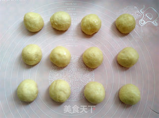 肉松花环面包的做法步骤:5