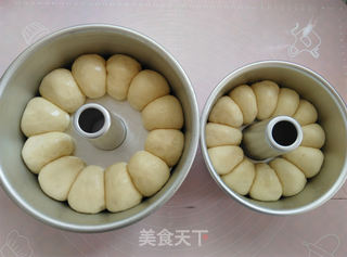 肉松花环面包的做法步骤:7