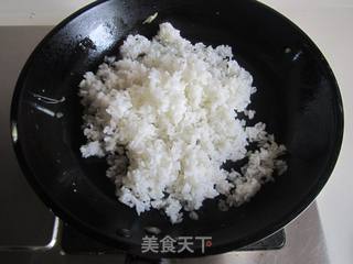 鸡蛋榨菜炒饭的做法步骤:5