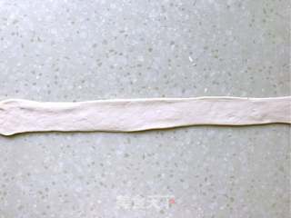 葱香火腿发面小饼的做法步骤:4
