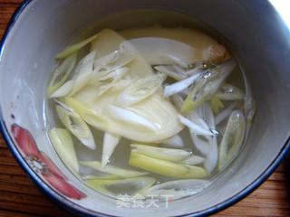 京酱肉丝的做法步骤:2