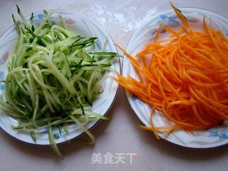 京酱肉丝的做法步骤:3