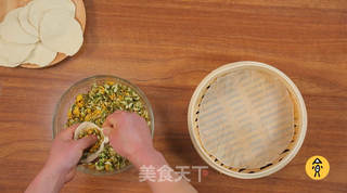 槐花包子的做法步骤:8