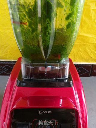 低糖菠菜戚风的做法步骤:2