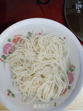 香辣麻酱凉面的做法步骤:11