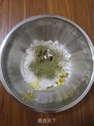 抹茶椰蓉麻糬小面包的做法步骤：3