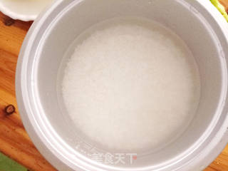 火腿香葱煎米饼的做法步骤:2