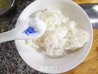 火腿香葱煎米饼的做法步骤:4