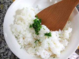 火腿香葱煎米饼的做法步骤:7