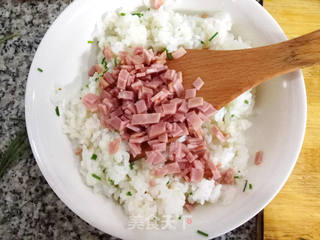 火腿香葱煎米饼的做法步骤:8
