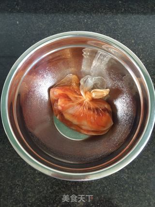 甜辣酱烤鸭翅的做法步骤:3