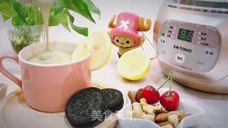 牛油果燕窝奶昔的做法步骤:5