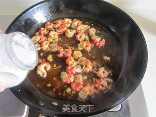 小龙虾盖浇饭的做法步骤:10