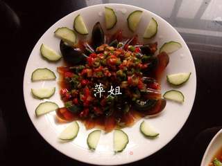 辣椒拌皮蛋的做法步骤:8