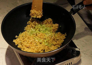 酱油炒饭的做法步骤:4