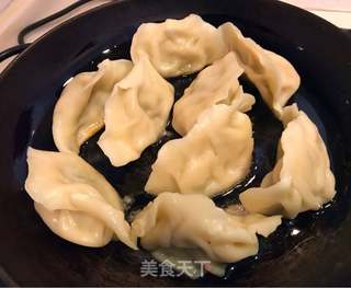煎蛋卧饺的做法步骤:2