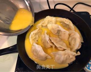 煎蛋卧饺的做法步骤:3