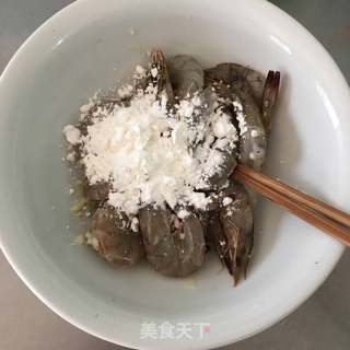 香酥黄金虾的做法步骤:4