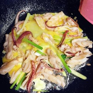 黄金干鱿鱼的做法步骤:9