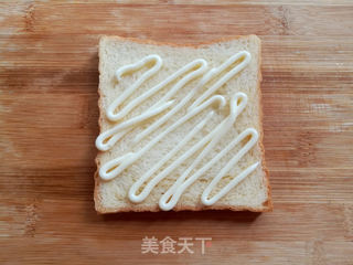 番茄鸡蛋三明治的做法步骤:9