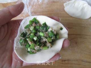 韭菜三鲜饺子的做法步骤:10