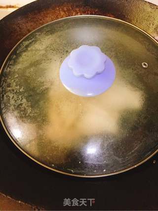 蝴蝶水煎饺的做法步骤:13