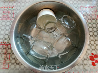 芒果酸奶(奶粉版)的做法步骤:5