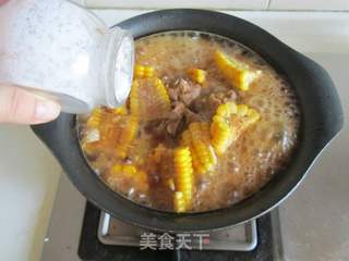 玉米烧鸡腿的做法步骤:8