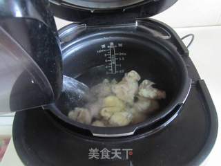 冬瓜蹄花汤的做法步骤:4