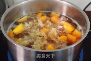 木瓜银耳糖水的做法步骤:5