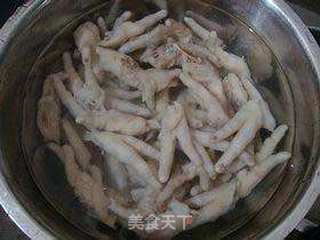好吃停不了口滴【泡椒凤爪】的做法步骤:6