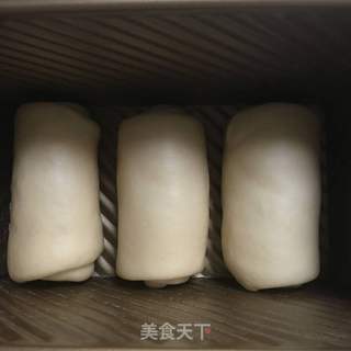 北海道奶油吐司的做法步骤:11