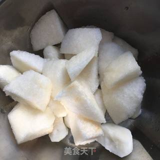 雪梨荸荠薏米糖水 的做法步骤:3