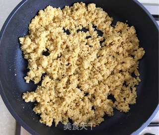 鲜虾黄金小米饭的做法步骤:7
