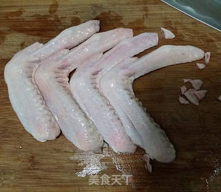 麻辣鸭头鸭翅的做法步骤:3