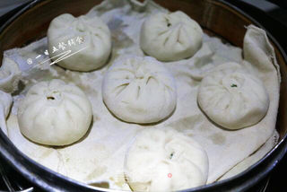 芹菜猪肉包子的做法步骤:14